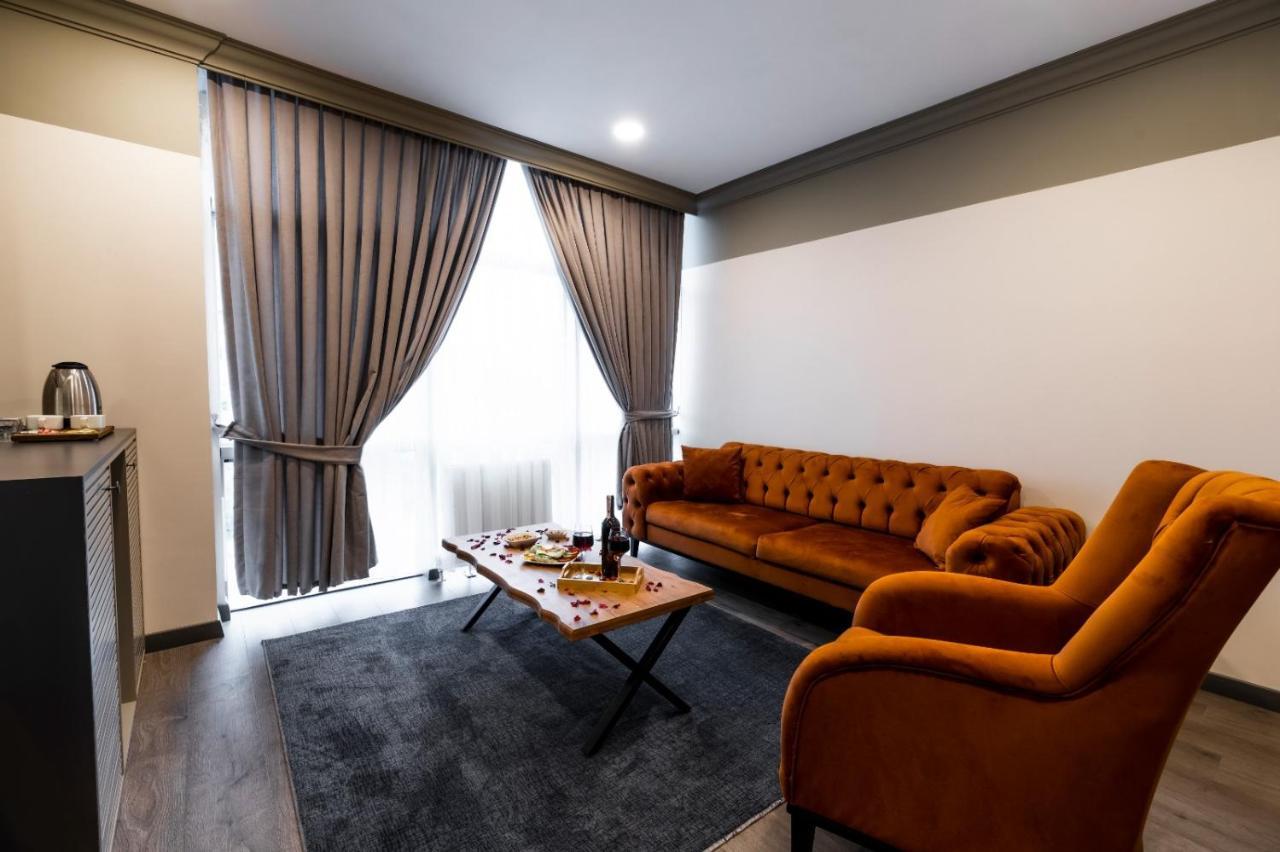 Arena Luxury Suites Hotel Istanbul Exterior foto